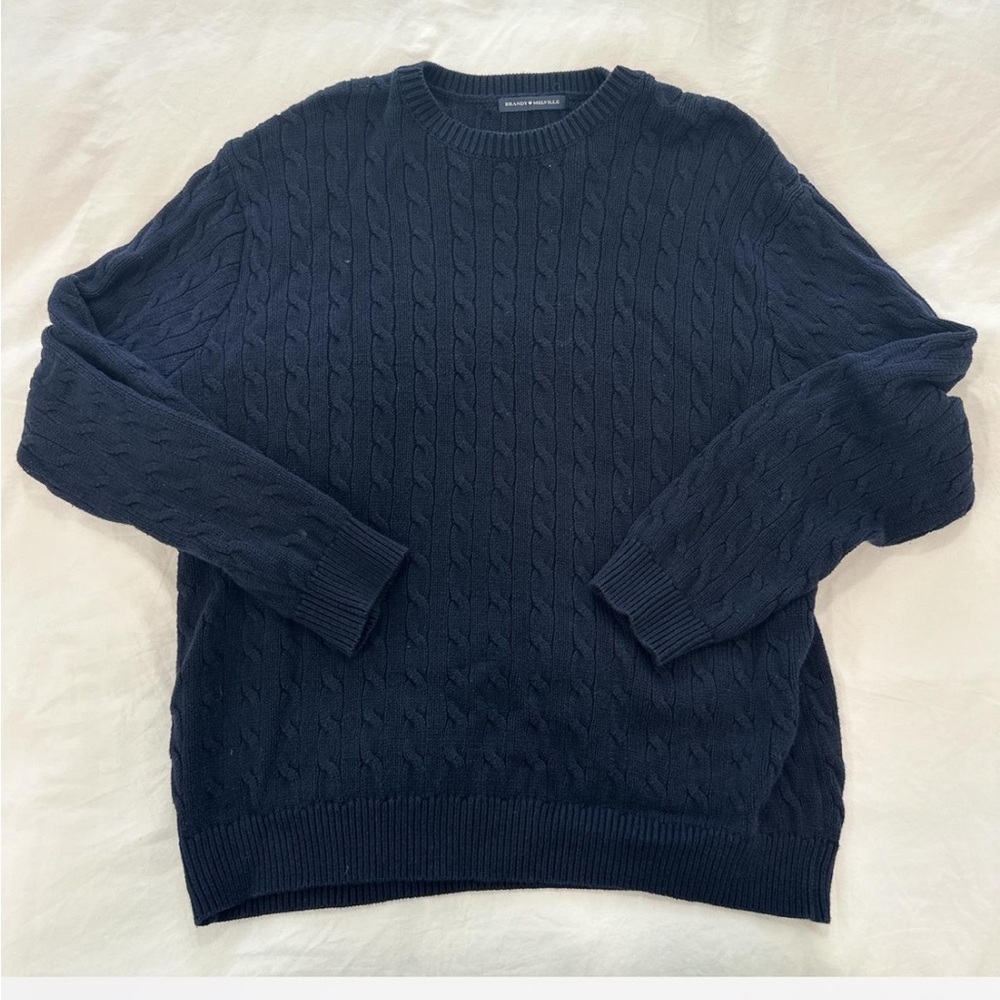 Brandy Melville navy cable knit sweater
Oversized one size fits all